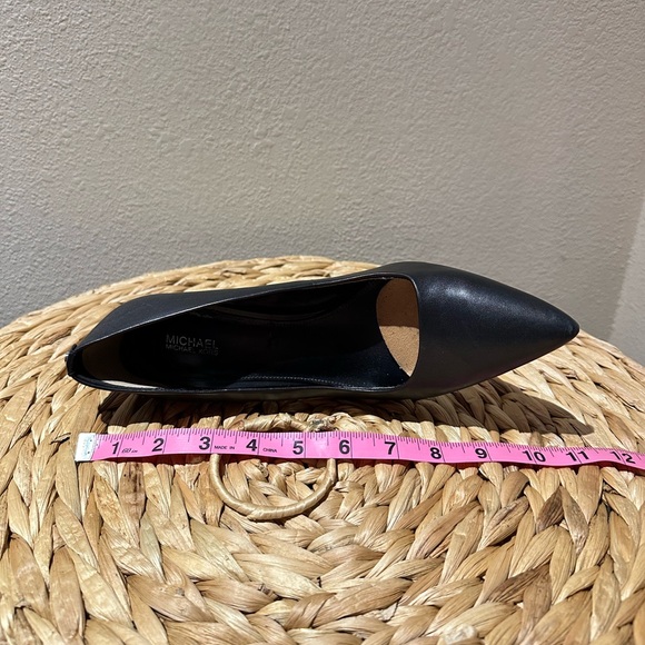 MICHAEL KORS Pumps size 8.5 - Picture 4 of 9